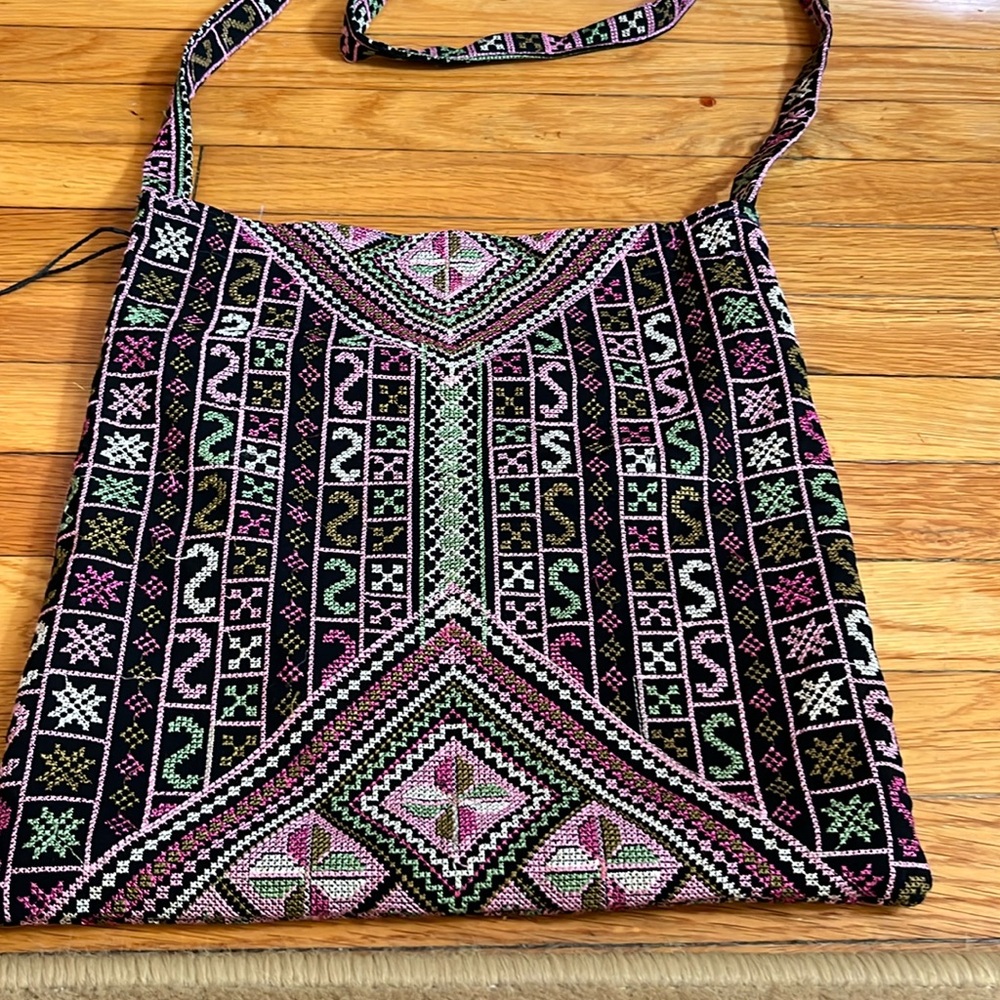 Embroidered Drawstring Bag - image 1